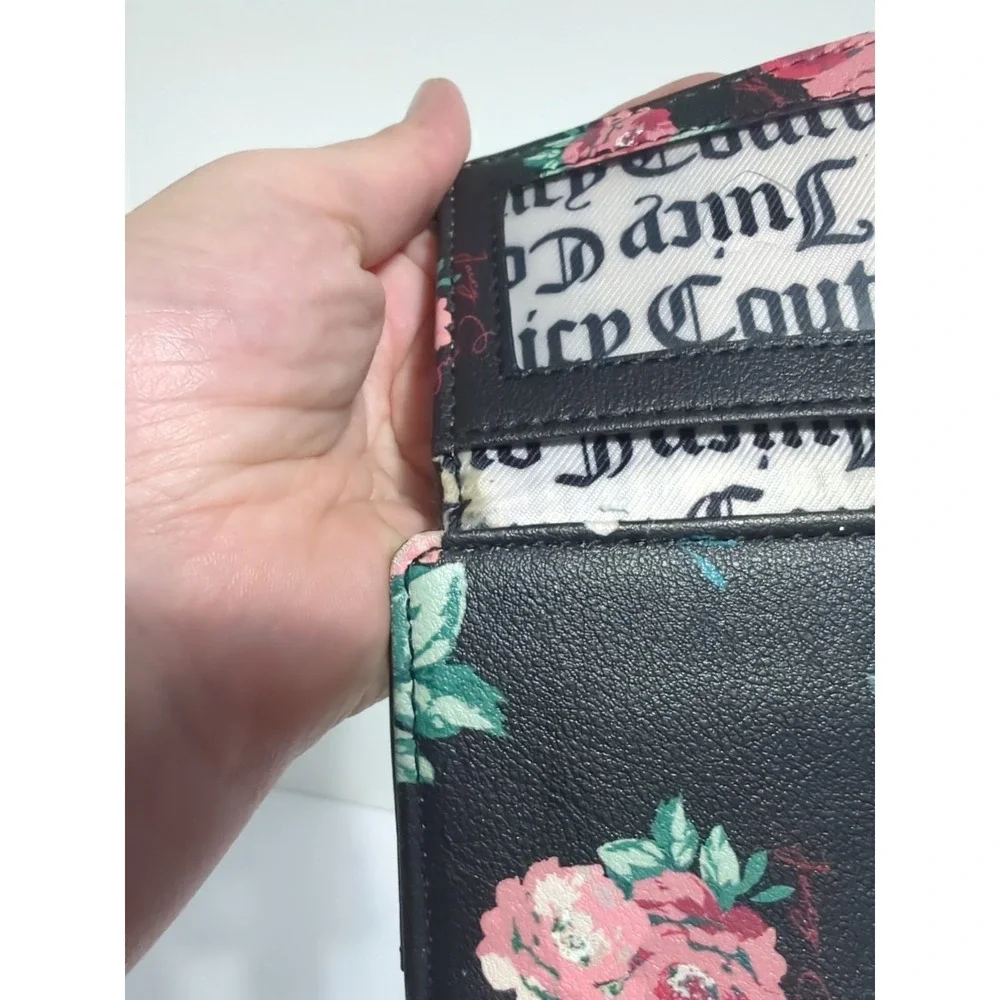 JUICY COUTURE Black Pink Flower Zipper Snap Wallet Card Case Small